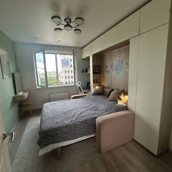 Продается 1-комнатная квартира, 37,8 м²