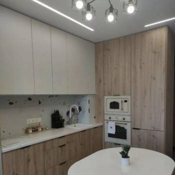 Сдается Многокомнатная квартира, 58,9 м²