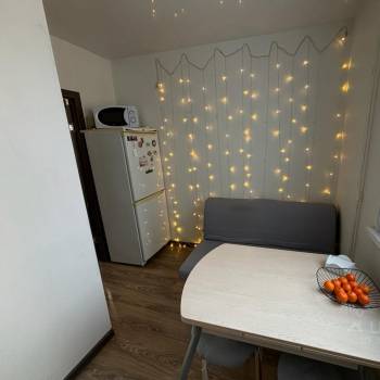 Продается 1-комнатная квартира, 39 м²