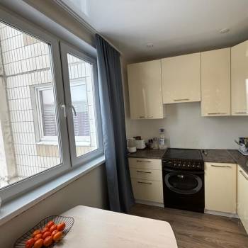 Продается 1-комнатная квартира, 39 м²
