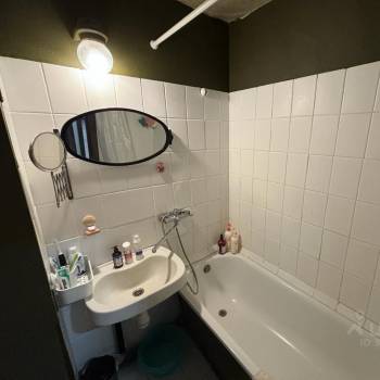 Продается 1-комнатная квартира, 39 м²