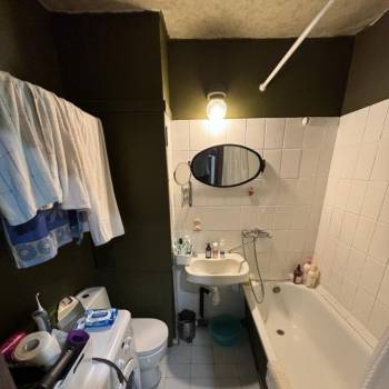 Продается 1-комнатная квартира, 39 м²