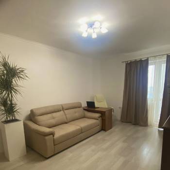 Сдается 2-х комнатная квартира, 62,3 м²