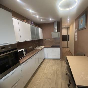 Продается 3-х комнатная квартира, 73,2 м²