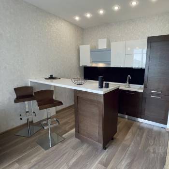 Продается 1-комнатная квартира, 35 м²