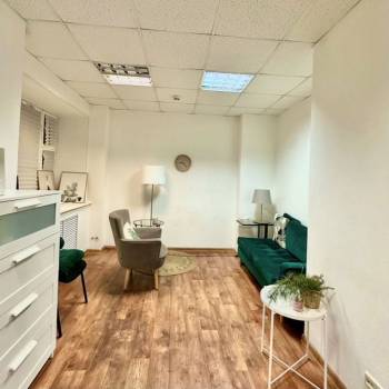 Сдается Нежилое помещение, 18 м²