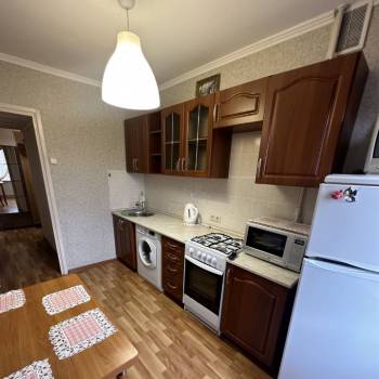 Сдается 2-х комнатная квартира, 42 м²
