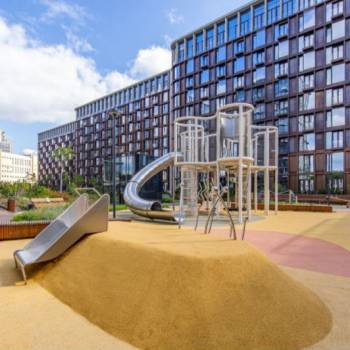 Продается 2-х комнатная квартира, 117,5 м²