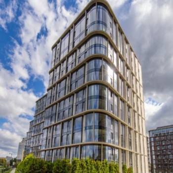 Продается 2-х комнатная квартира, 117,5 м²