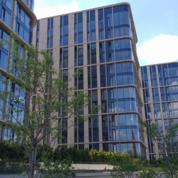 Продается 2-х комнатная квартира, 117,5 м²