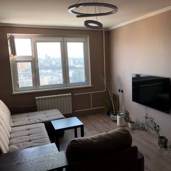Сдается 2-х комнатная квартира, 67 м²