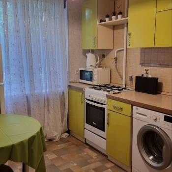 Сдается 1-комнатная квартира, 33 м²