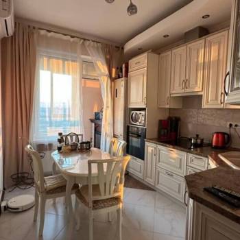 Продается 2-х комнатная квартира, 52 м²