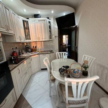 Продается 2-х комнатная квартира, 52 м²