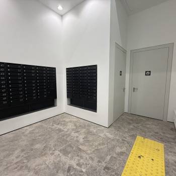 Продается Многокомнатная квартира, 97,2 м²