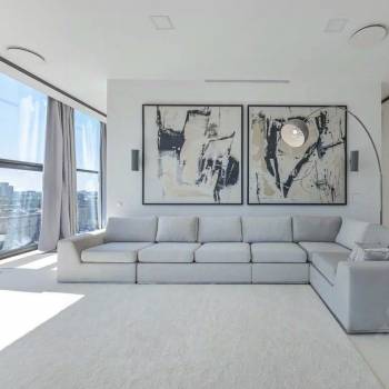 Продается 3-х комнатная квартира, 213,6 м²