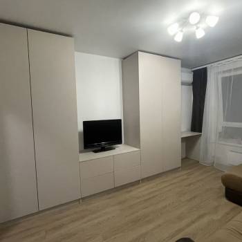 Сдается 2-х комнатная квартира, 56 м²