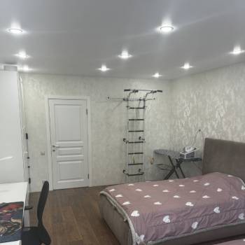Продается Многокомнатная квартира, 96 м²