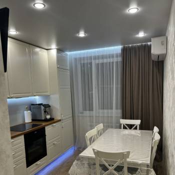 Продается Многокомнатная квартира, 96 м²