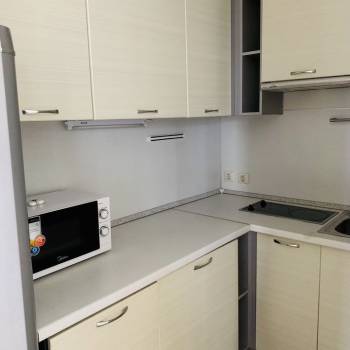 Сдается 1-комнатная квартира, 56 м²