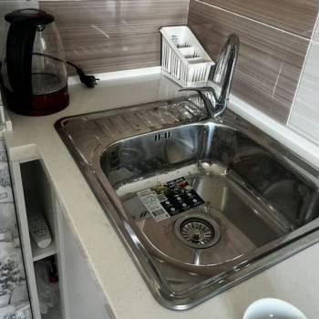 Продается 1-комнатная квартира, 37 м²