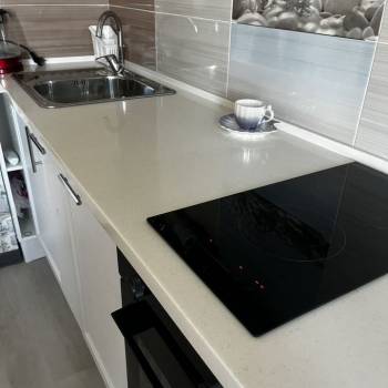 Продается 1-комнатная квартира, 37 м²