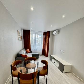 Сдается Многокомнатная квартира, 62 м²