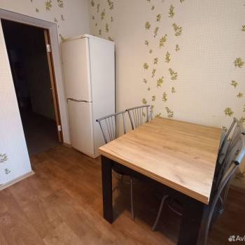 Сдается Многокомнатная квартира, 72,7 м²