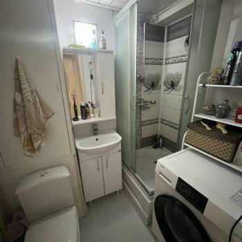 Продается 1-комнатная квартира, 35 м²