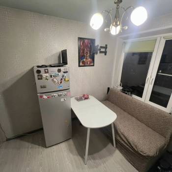 Продается 1-комнатная квартира, 35 м²