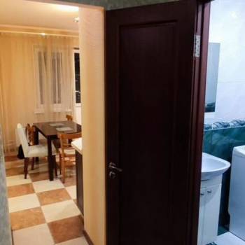 Сдается 2-х комнатная квартира, 87 м²