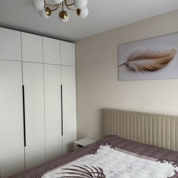 Сдается Многокомнатная квартира, 60 м²