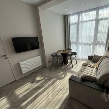 Сдается 1-комнатная квартира, 39 м²