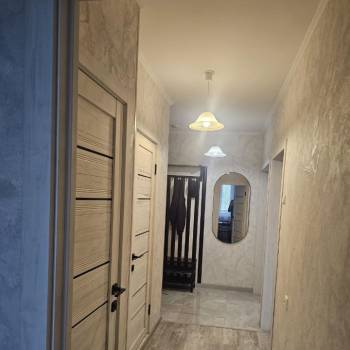 Сдается 2-х комнатная квартира, 60 м²