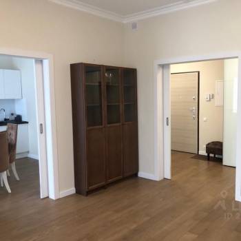 Сдается 2-х комнатная квартира, 75,9 м²