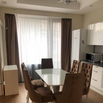 Сдается 2-х комнатная квартира, 75,9 м²