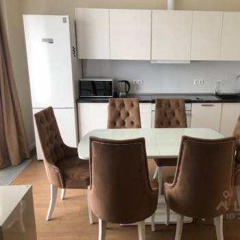 Сдается 2-х комнатная квартира, 75,9 м²