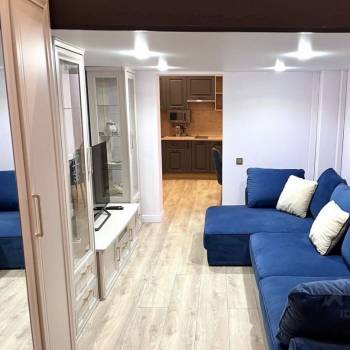 Продается 1-комнатная квартира, 39 м²