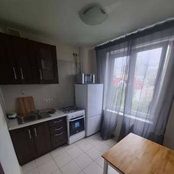 Сдается 2-х комнатная квартира, 50 м²