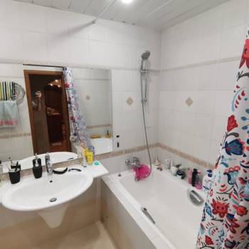 Сдается Многокомнатная квартира, 85 м²
