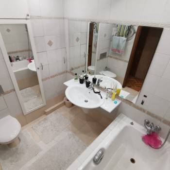 Сдается Многокомнатная квартира, 85 м²