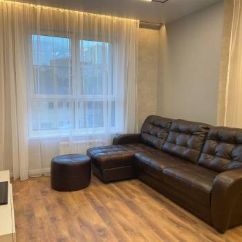 Сдается Многокомнатная квартира, 95 м²