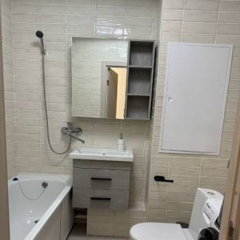 Сдается 1-комнатная квартира, 50 м²