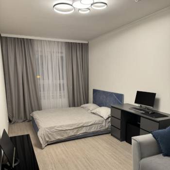 Сдается 1-комнатная квартира, 50 м²