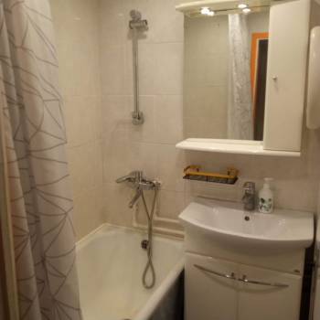 Продается 1-комнатная квартира, 32 м²
