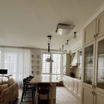 Продается 2-х комнатная квартира, 87 м²