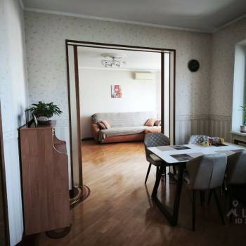Продается Многокомнатная квартира, 136,5 м²