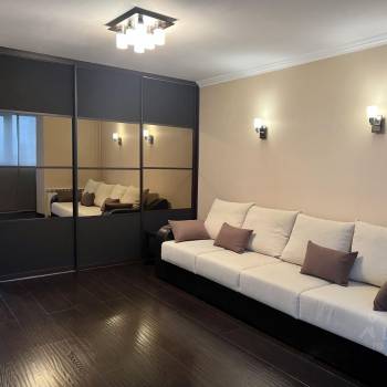 Сдается 1-комнатная квартира, 35 м²
