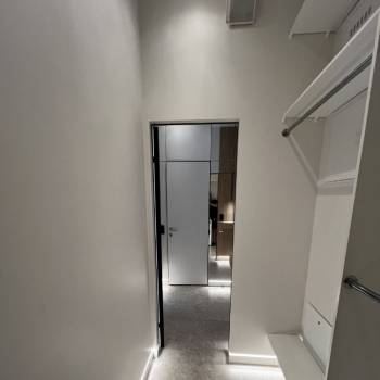 Продается 1-комнатная квартира, 40 м²