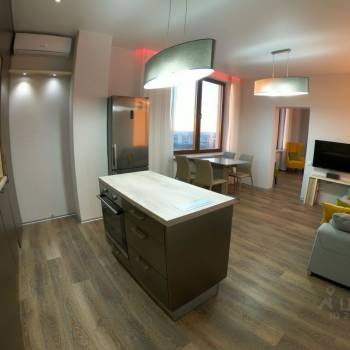 Сдается 2-х комнатная квартира, 60 м²